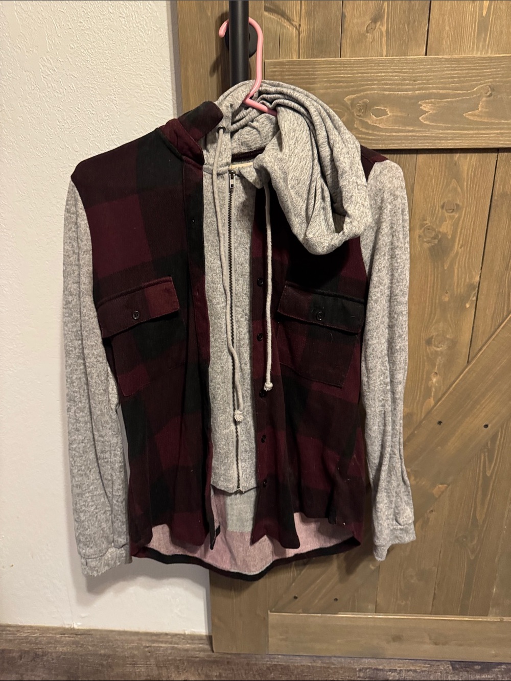 Urban Outfitters Plaid Hooded Button-Up Top Gray & Burgundy Size XL